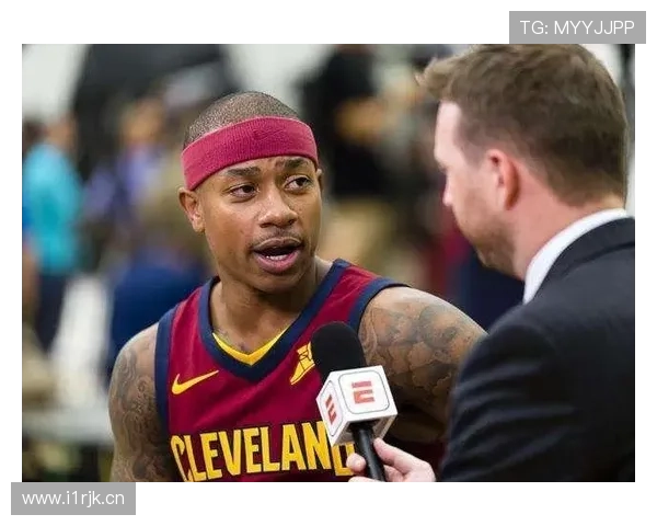 卡卢卢染红引爆半场怒火风波升级